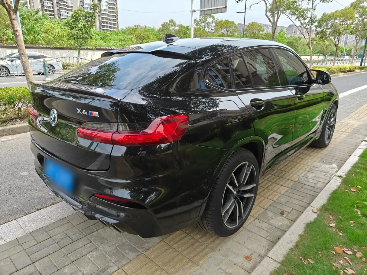 2021 BMW X4 M 3.0T 480HP L6 8AT,autocango,china used car exporter,china ev exporter,chinese used car exporter,chinese used ev exporter
