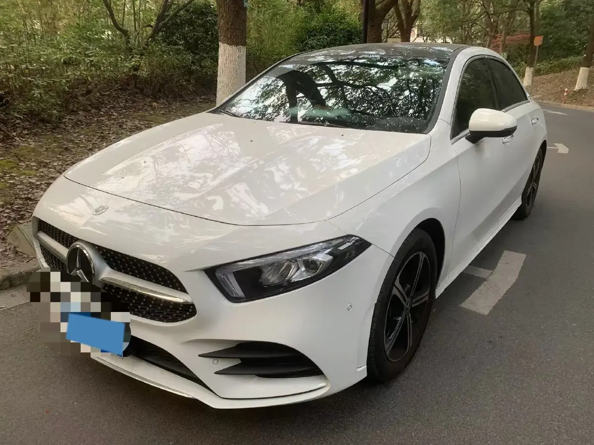 2022 Mercedes-Benz A Class 1.3T 163HP L4 7DCT