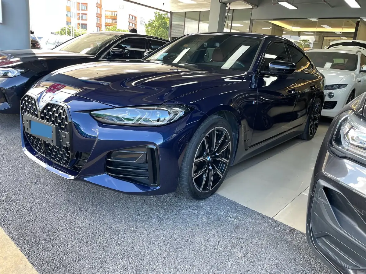 2022 BMW 4 Series 2.0T 184HP L4 8AT