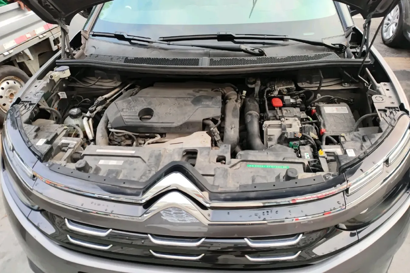 2020 Citroen C5 AircrossS 1.6T 200HP L4 8AT PHEV 12.96KWH,autocango,china used car exporter,china ev exporter,chinese used car exporter,chinese used ev exporter