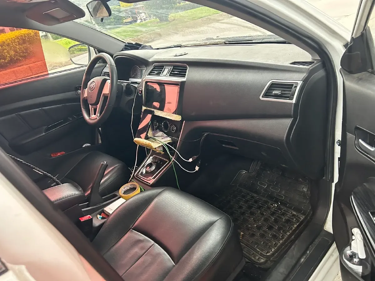 2018 LiFan 650EV BEV 43.1KWH,autocango,china used car exporter,china ev exporter,chinese used car exporter,chinese used ev exporter