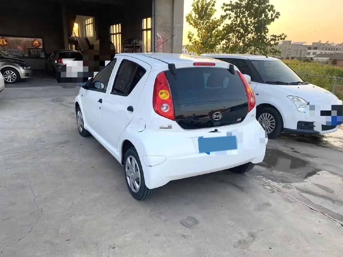 2015 BYD F0 1.0L 68HP L3 5MT,autocango,china used car exporter,china ev exporter,chinese used car exporter,chinese used ev exporter