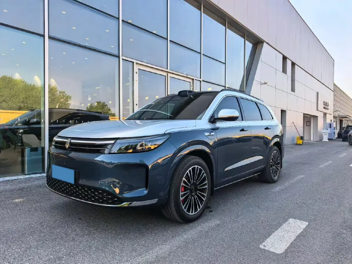 2024 AITO AITO M7 1.5T 152HP L4 REEV 42KWH