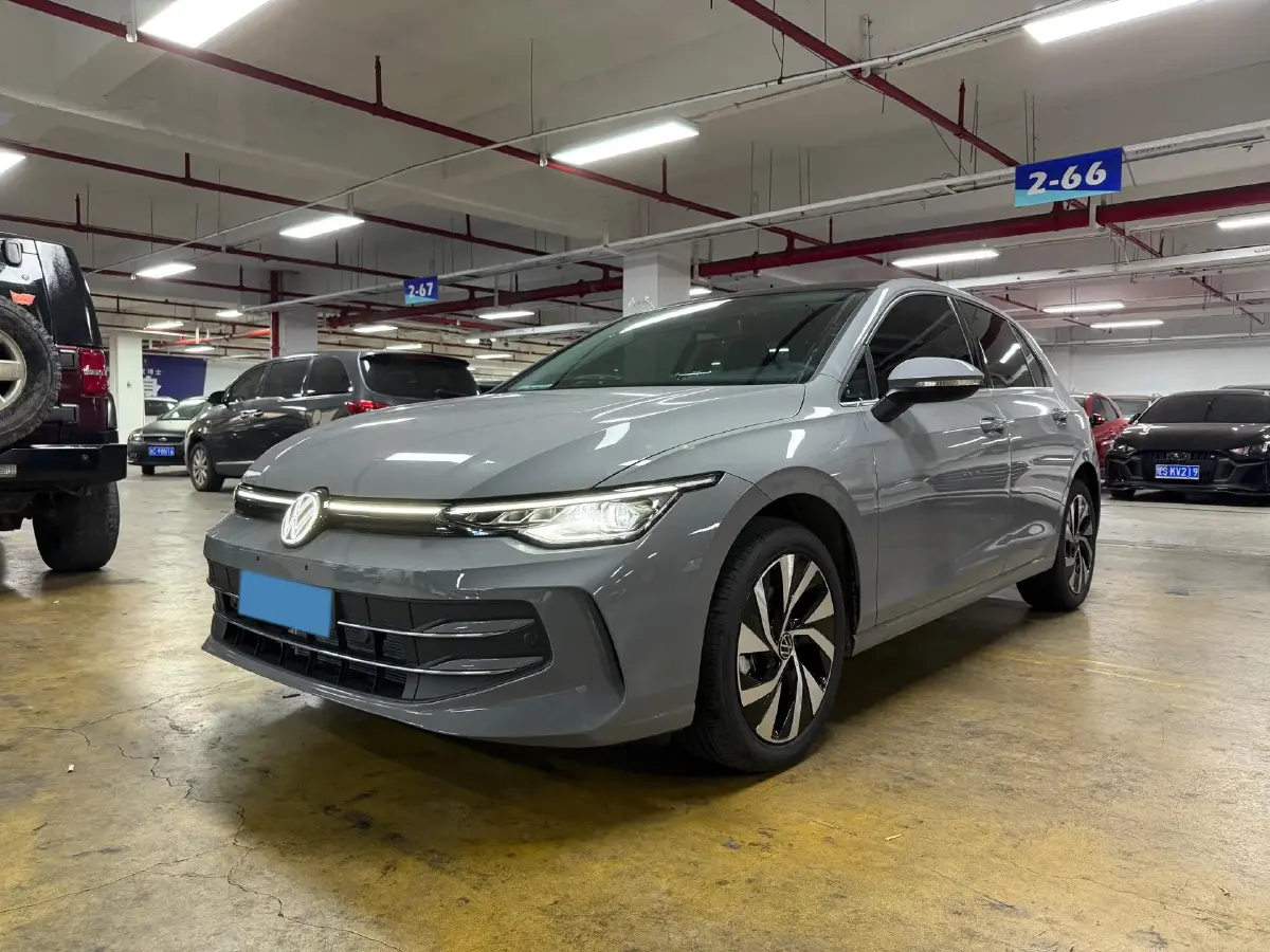 2025 Volkswagen Golf 1.5T 160HP L4 7DCT