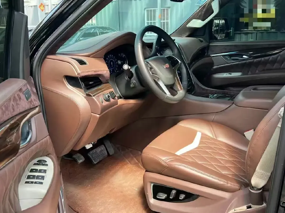 2017 Cadillac ESCALADE 6.2L 426HP V8 8AT,autocango,china used car exporter,china ev exporter,chinese used car exporter,chinese used ev exporter