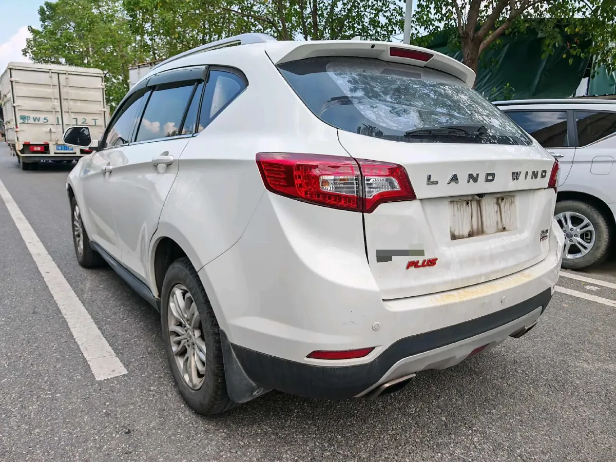2016 Landwind X5 2.0T 190HP L4 8AT,autocango,china used car exporter,china ev exporter,chinese used car exporter,chinese used ev exporter