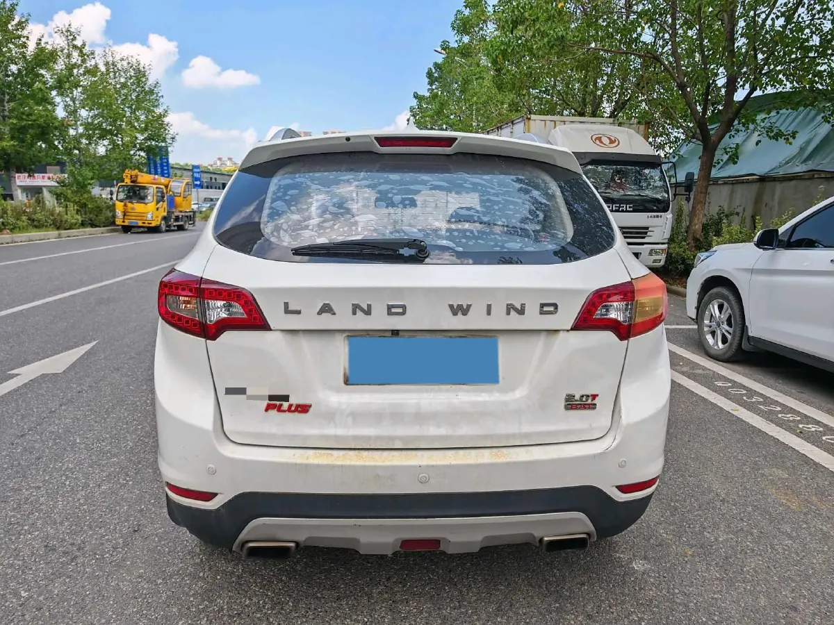 2016 Landwind X5 2.0T 190HP L4 8AT,autocango,china used car exporter,china ev exporter,chinese used car exporter,chinese used ev exporter