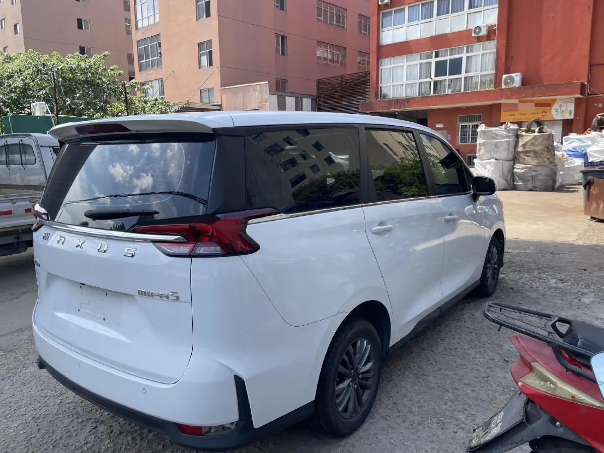 2021 MAXUS Euniq 6 BEV 70KWH,autocango,china used car exporter,china ev exporter,chinese used car exporter,chinese used ev exporter