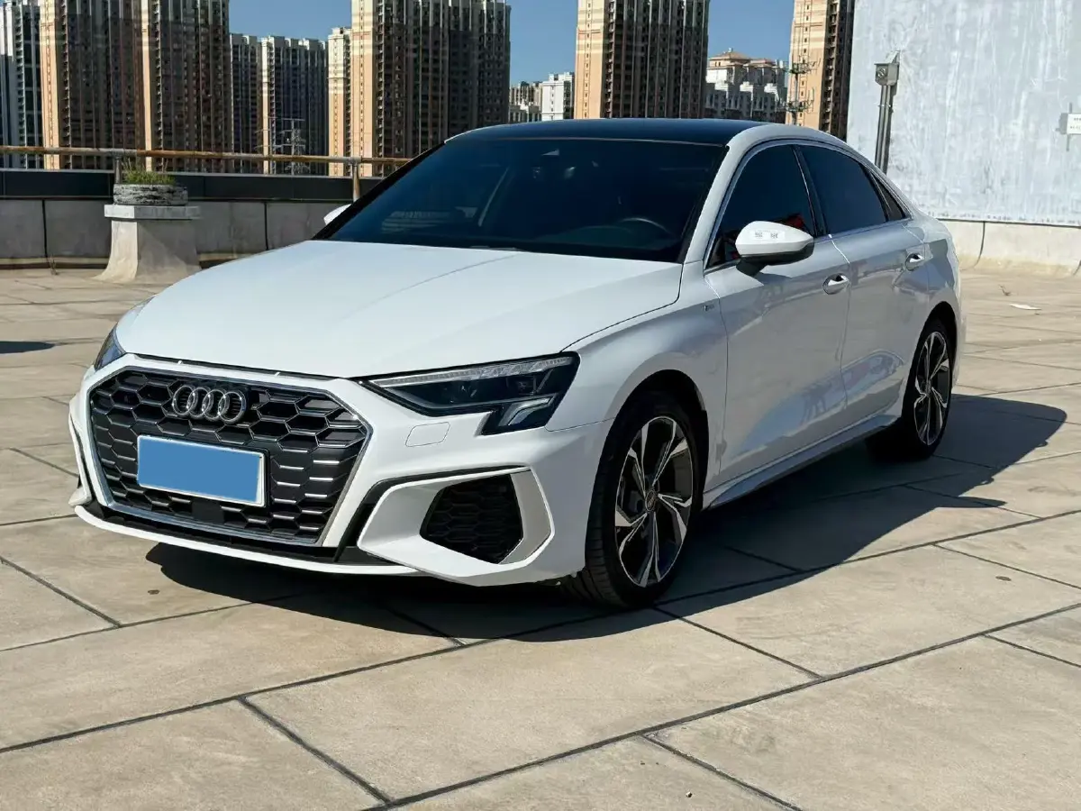 2022 Audi A3 1.4T 150HP L4 7DCT