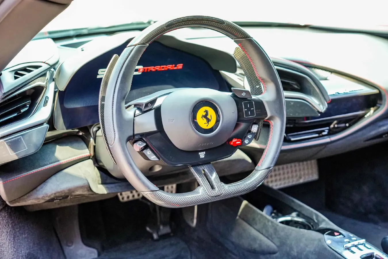 2020 Ferrari SF90 3.9T 781HP V8 8DCT PHEV 7.9KWH,autocango,china used car exporter,china ev exporter,chinese used car exporter,chinese used ev exporter