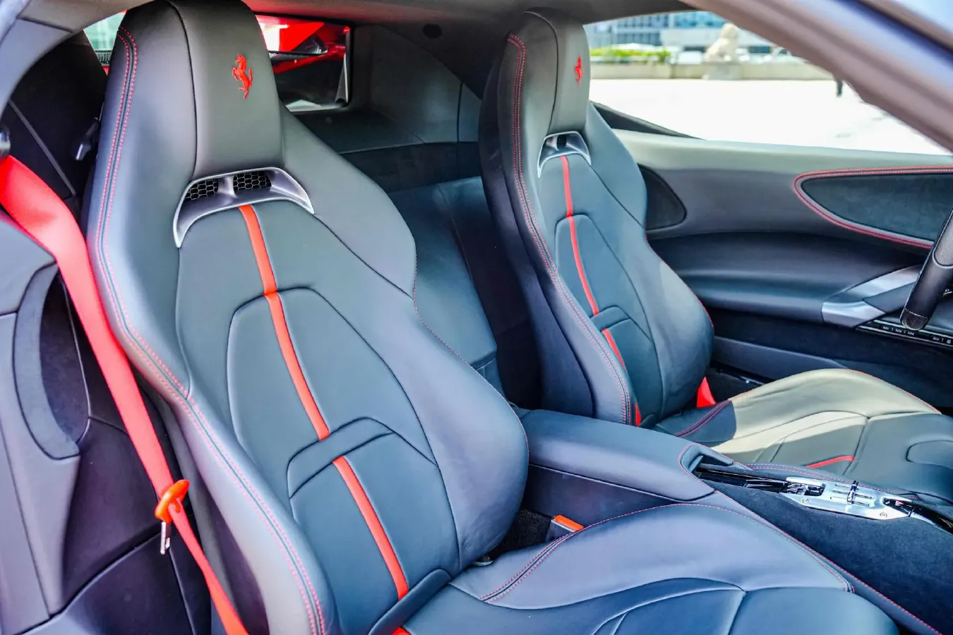 2020 Ferrari SF90 3.9T 781HP V8 8DCT PHEV 7.9KWH,autocango,china used car exporter,china ev exporter,chinese used car exporter,chinese used ev exporter