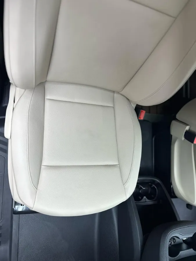 2023 Mercedes-Benz Vito 2.0T 211HP L4 9AT,autocango,china used car exporter,china ev exporter,chinese used car exporter,chinese used ev exporter