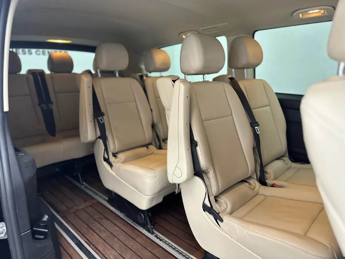 2023 Mercedes-Benz Vito 2.0T 211HP L4 9AT,autocango,china used car exporter,china ev exporter,chinese used car exporter,chinese used ev exporter