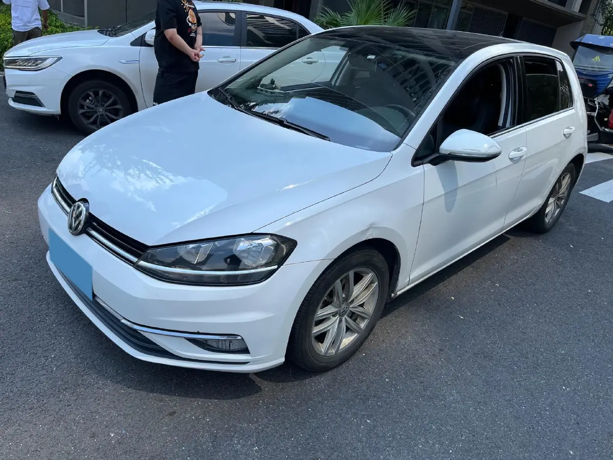 2019 Volkswagen Golf 1.4T 150HP L4 7DCT