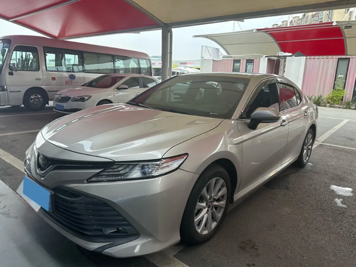 2019 Toyota Camry 2.0L 178HP L4 CVT