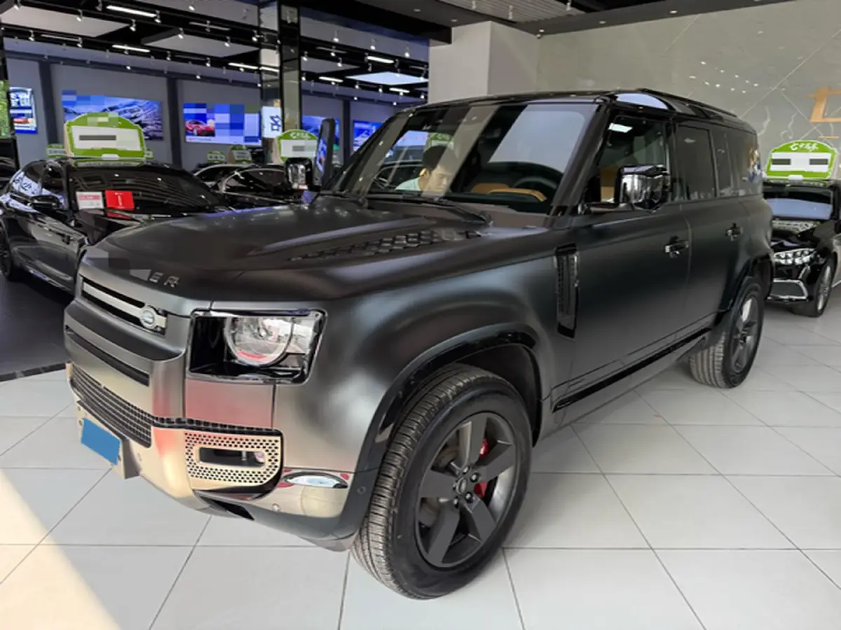 2024 Land Rover Defender 3.0T 400HP L6 8AT