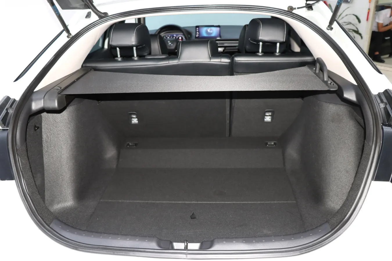 2023 Honda Civic 2.0L 143HP L4 E-CVT Hybrid,autocango,china used car exporter,china ev exporter,chinese used car exporter,chinese used ev exporter