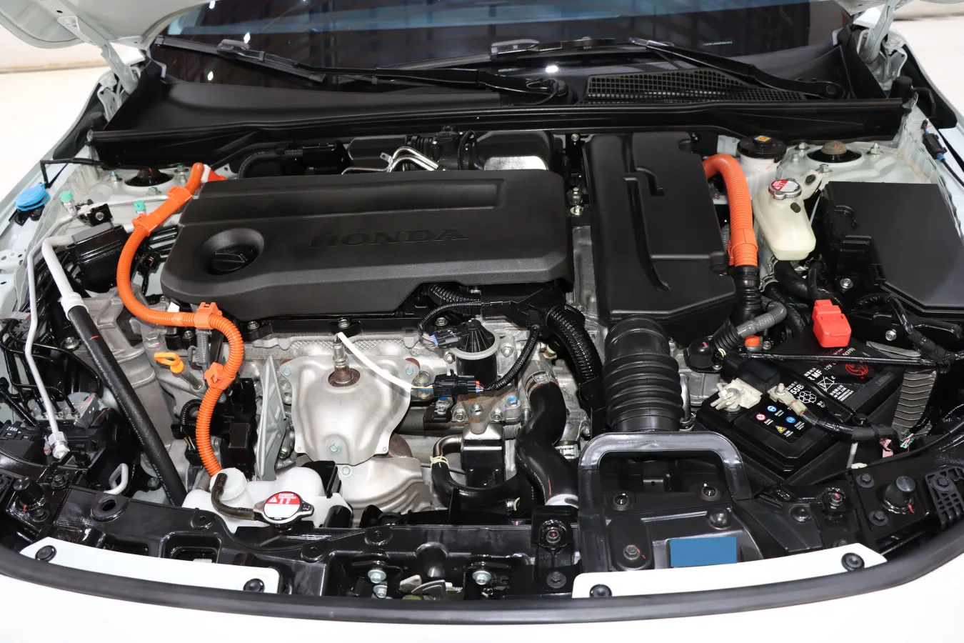 2023 Honda Civic 2.0L 143HP L4 E-CVT Hybrid,autocango,china used car exporter,china ev exporter,chinese used car exporter,chinese used ev exporter