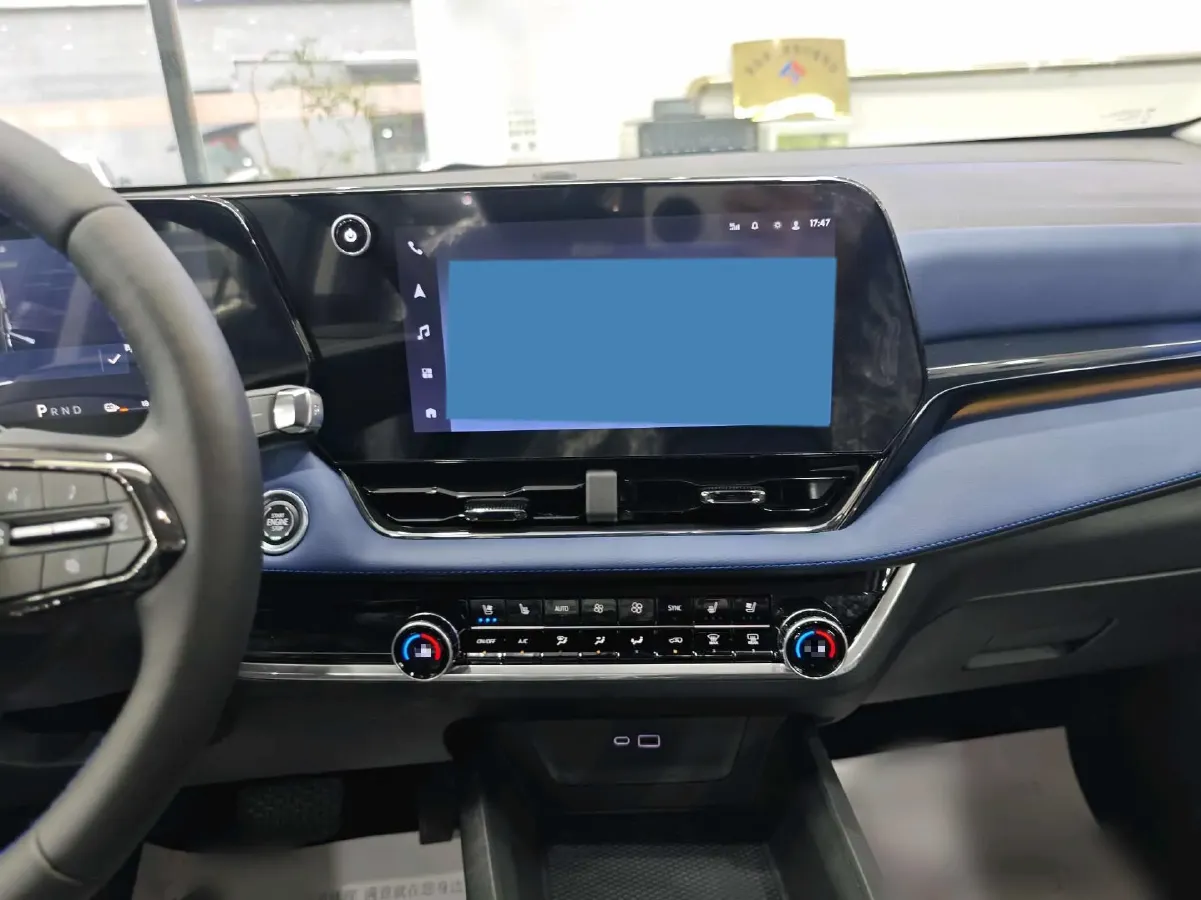 2024 Chevrolet EquinoxPlus 1.5T 180HP L4 2DHT PHEV 16.5KWH,autocango,china used car exporter,china ev exporter,chinese used car exporter,chinese used ev exporter