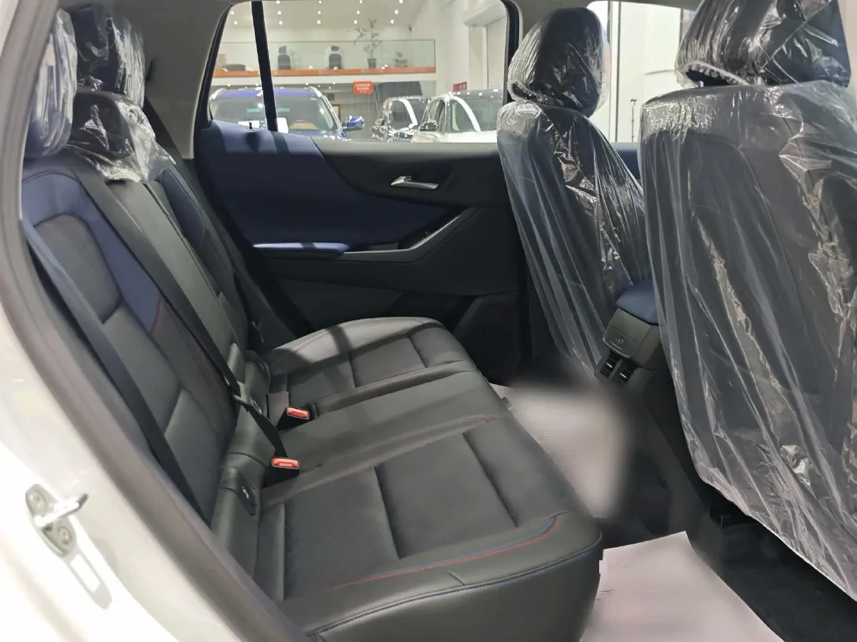 2024 Chevrolet EquinoxPlus 1.5T 180HP L4 2DHT PHEV 16.5KWH,autocango,china used car exporter,china ev exporter,chinese used car exporter,chinese used ev exporter