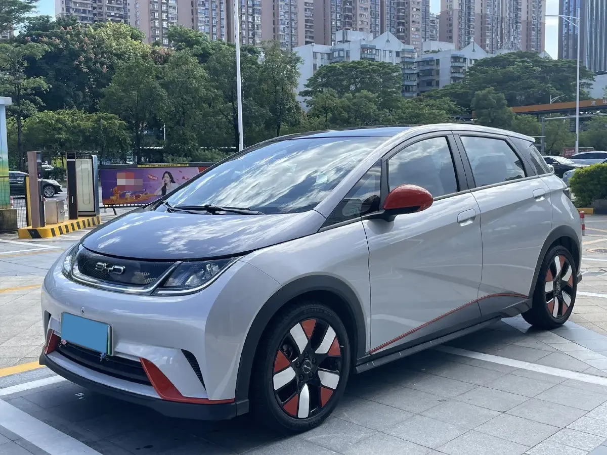 2023 BYD Dolphin BEV 44.928KWH