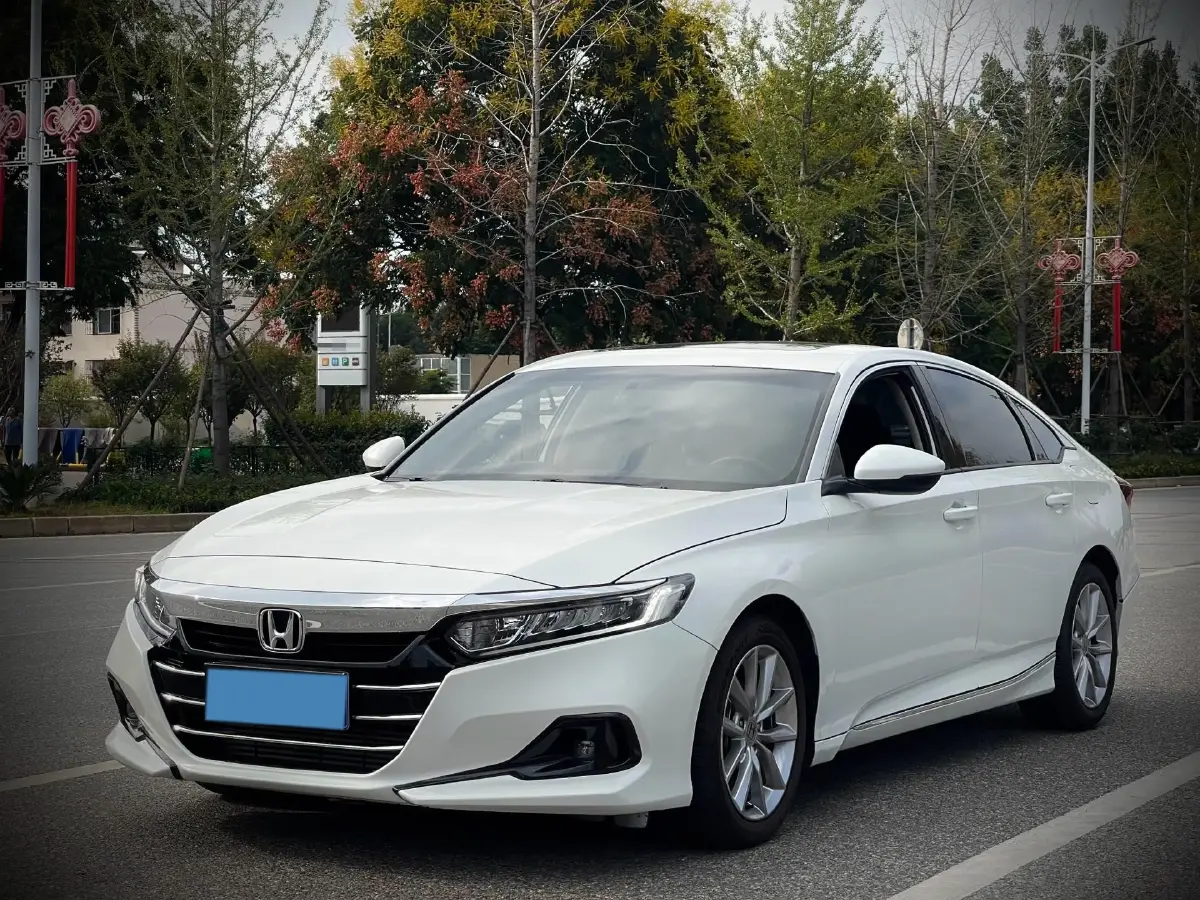2022 Honda Accord 1.5T 194HP L4 CVT
