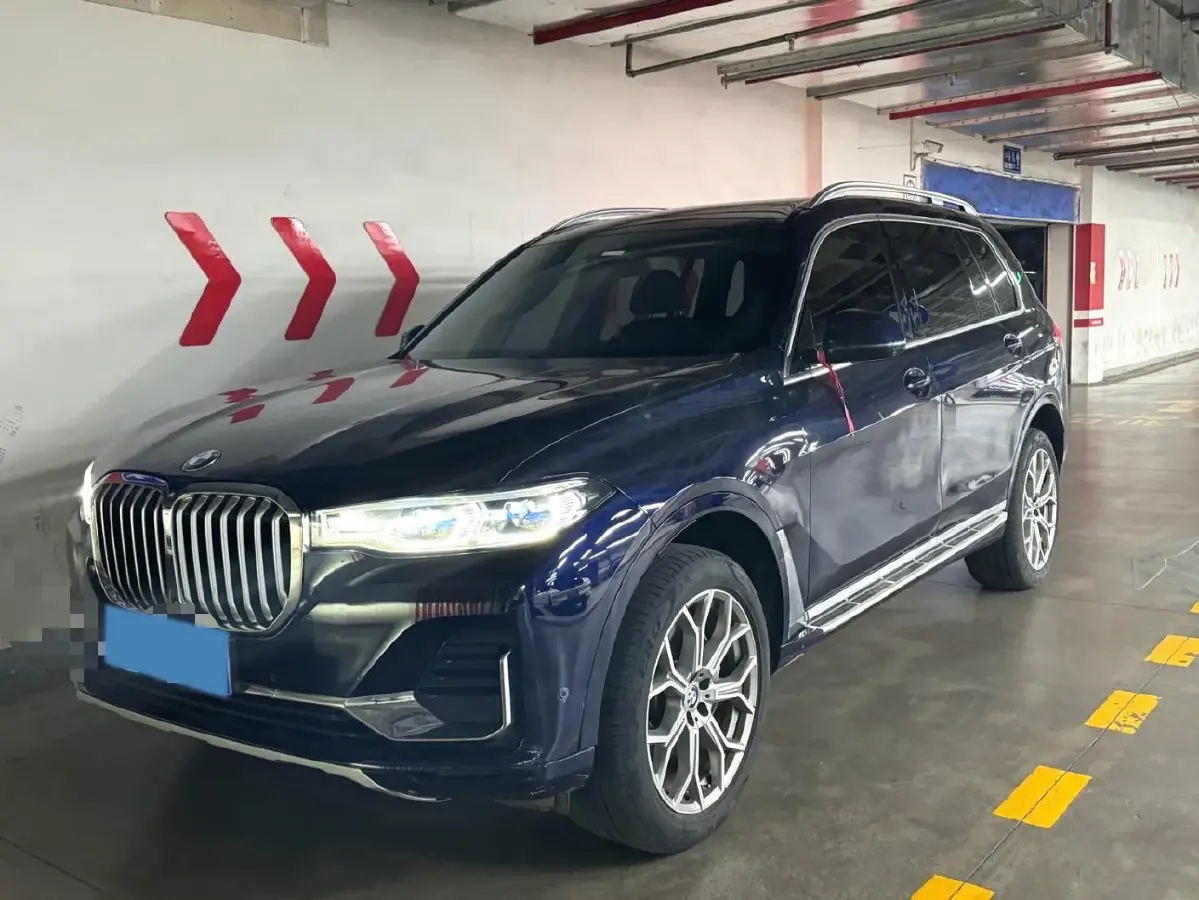 2021 BMW X7 3.0T 340HP L6 8AT