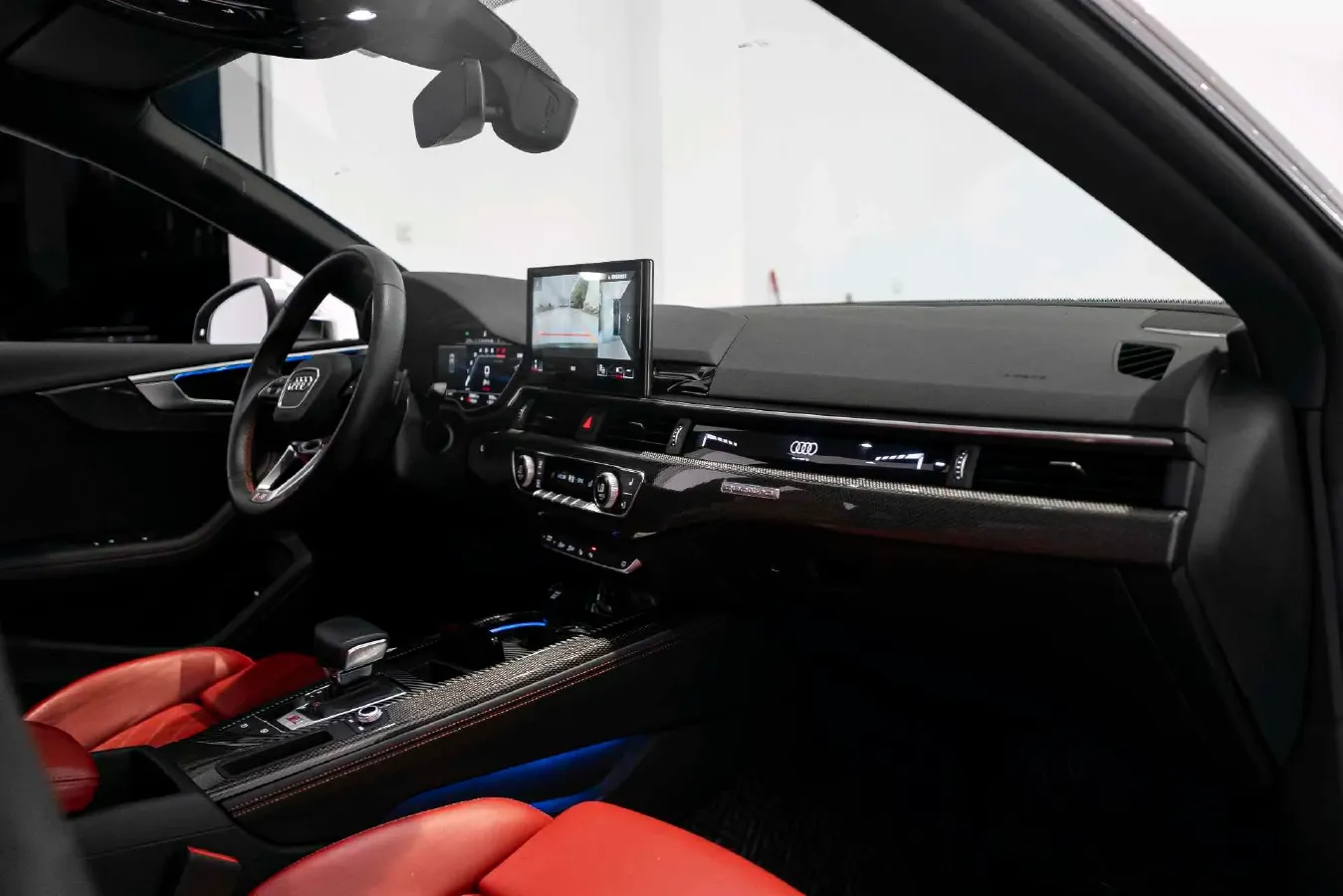 2022 Audi S5 3.0T 354HP V6 8AT,autocango,china used car exporter,china ev exporter,chinese used car exporter,chinese used ev exporter