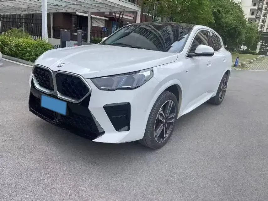 2024 BMW X2 2.0T 204HP L4 7DCT