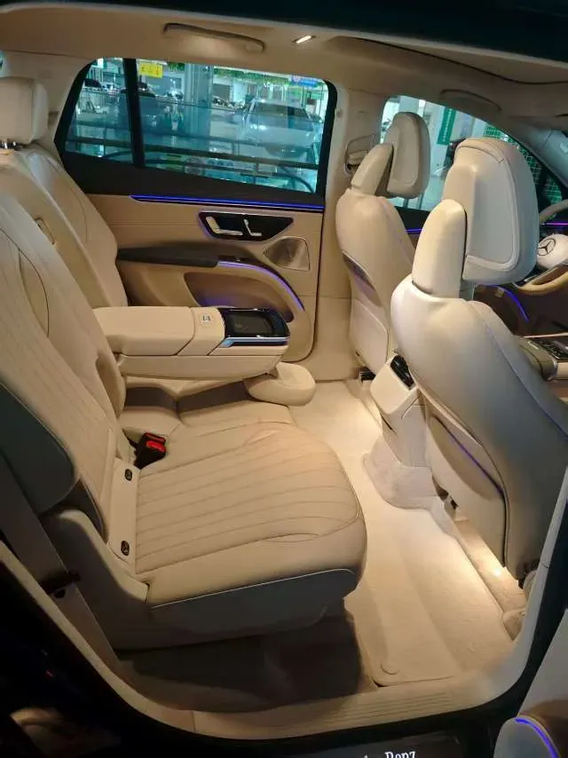 2023 Mercedes-Benz EQS SUV BEV 111.8KWH,autocango,china used car exporter,china ev exporter,chinese used car exporter,chinese used ev exporter