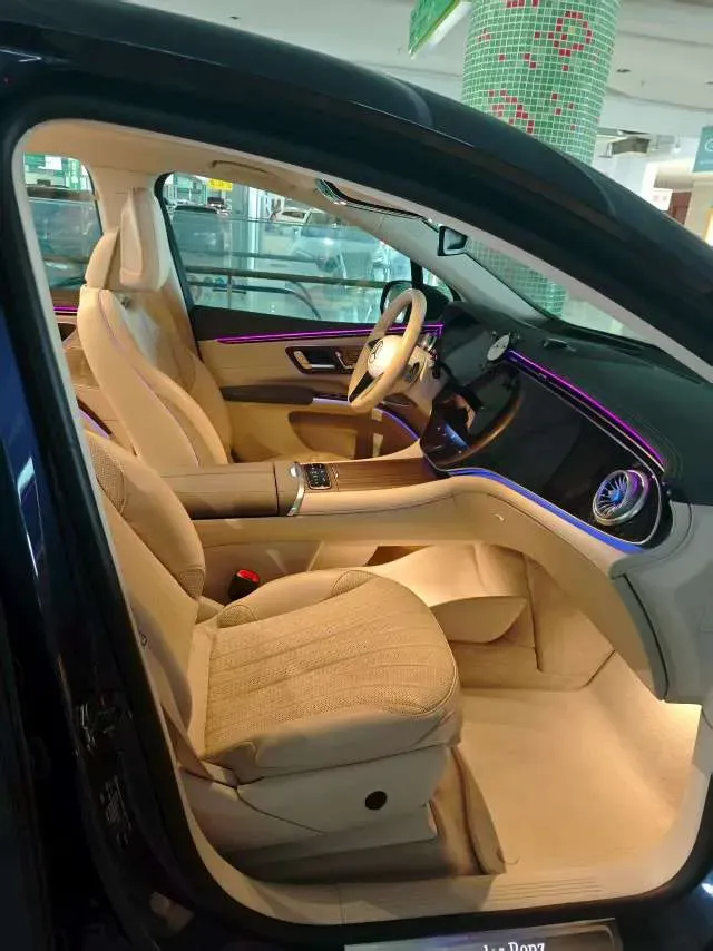 2023 Mercedes-Benz EQS SUV BEV 111.8KWH,autocango,china used car exporter,china ev exporter,chinese used car exporter,chinese used ev exporter