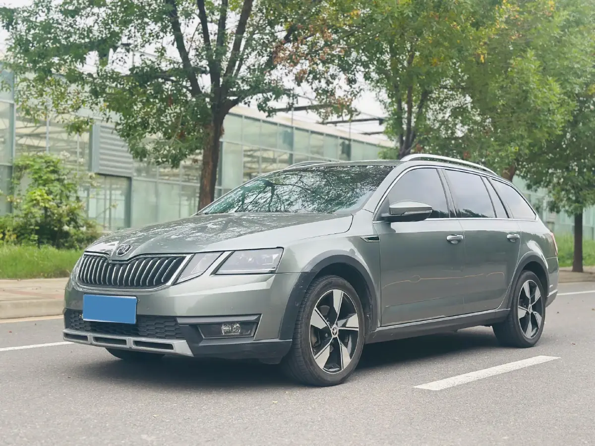 2018 Skoda Octavia 1.2T 116HP L4 7DCT