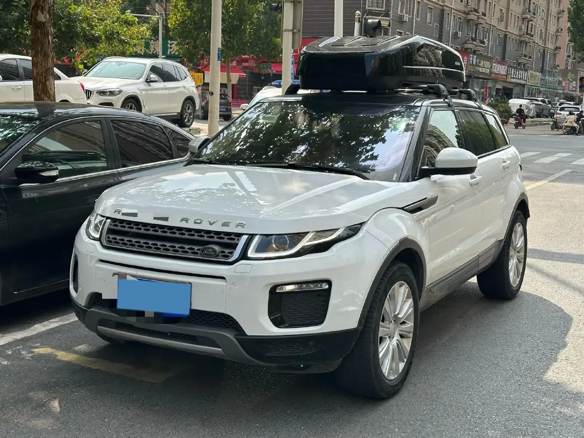 2018 Land Rover Range Rover Evoque 2.0T 241HP L4 9AT