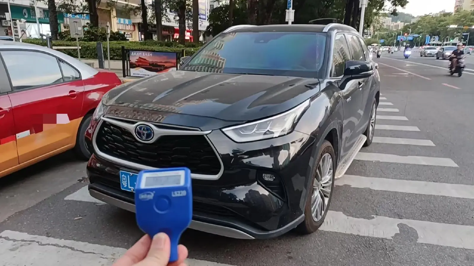 2022 Toyota Highlander 2.5L 192HP L4 E-CVT Hybrid