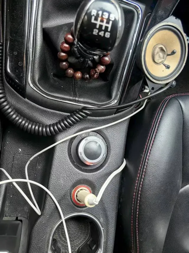 2017 Landwind X8 2.0T 190HP L4 6MT,autocango,china used car exporter,china ev exporter,chinese used car exporter,chinese used ev exporter