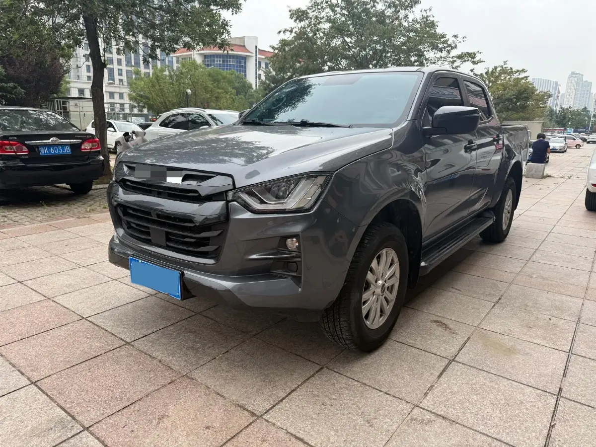 2023 Isuzu D-MAX 1.9T 177HP L4 8AT
