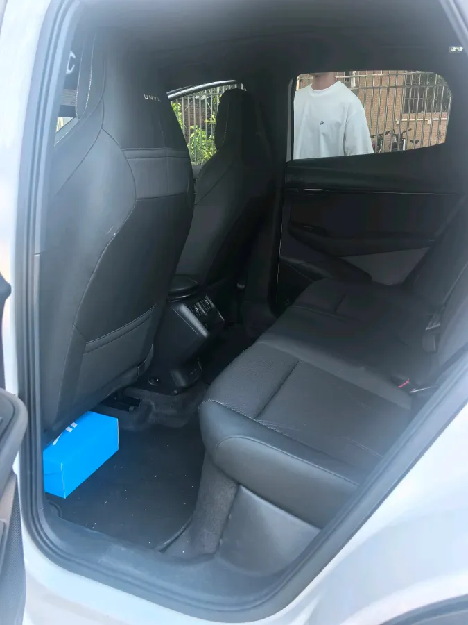 2024 Volkswagen ID.UNYX 06 BEV 82.4KWH,autocango,china used car exporter,china ev exporter,chinese used car exporter,chinese used ev exporter