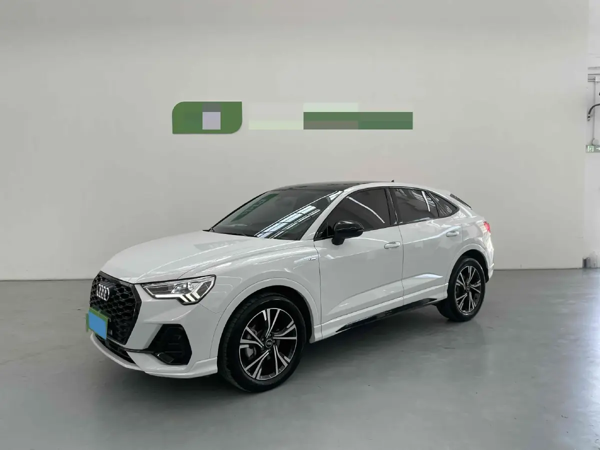 2022 Audi Q3 Sportback 2.0T 186HP L4 7DCT