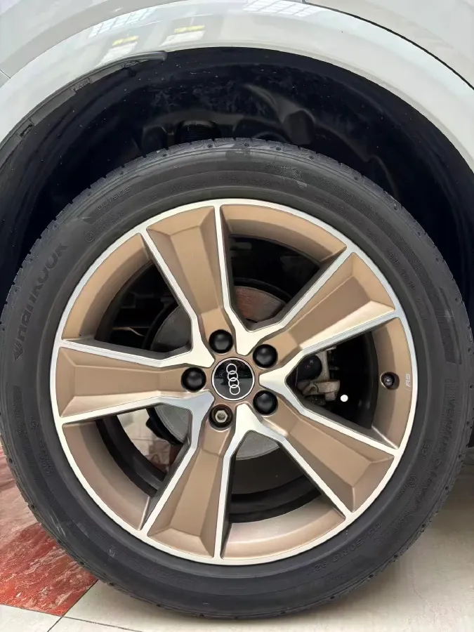 2022 Audi Q2L 1.4T 150HP L4 7DCT,autocango,china used car exporter,china ev exporter,chinese used car exporter,chinese used ev exporter