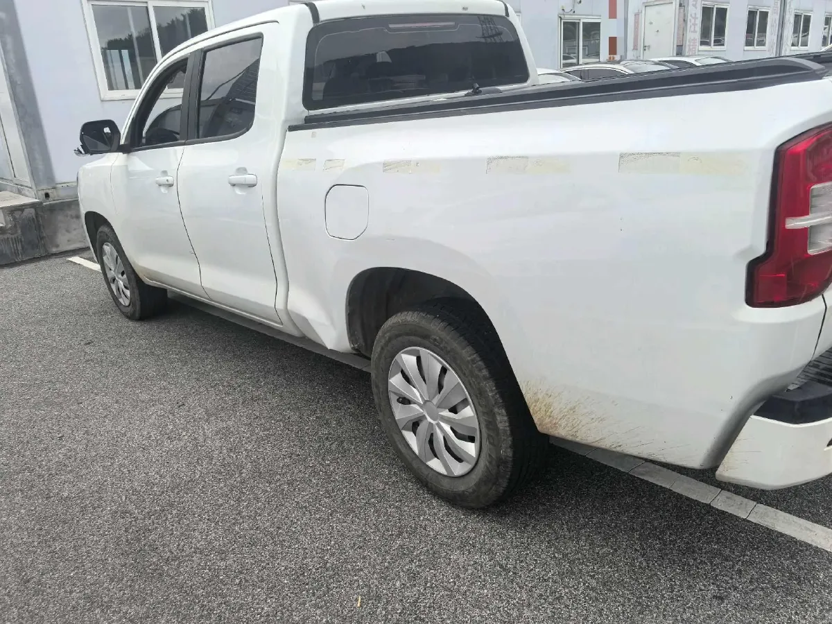 2023 BAW Calorie 2.0L 144HP L4 8AT,autocango,china used car exporter,china ev exporter,chinese used car exporter,chinese used ev exporter