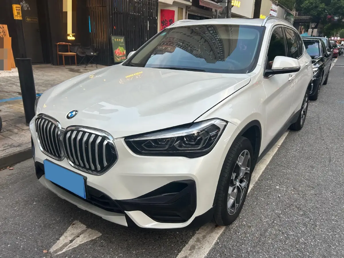 2020 BMW X1 2.0T 192HP L4 7DCT