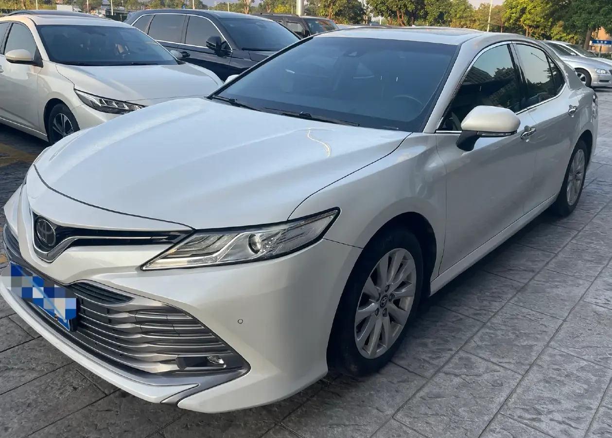 2018 Toyota Camry 2.0L 169HP L4 6AT