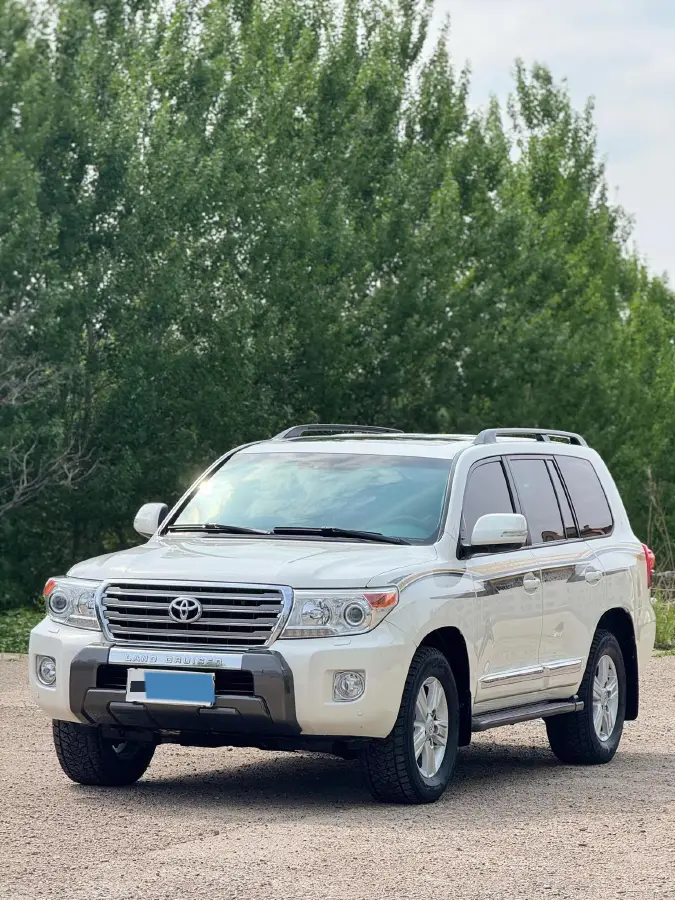 2012 Toyota Land Cruiser 4.6L 310HP V8 6AT