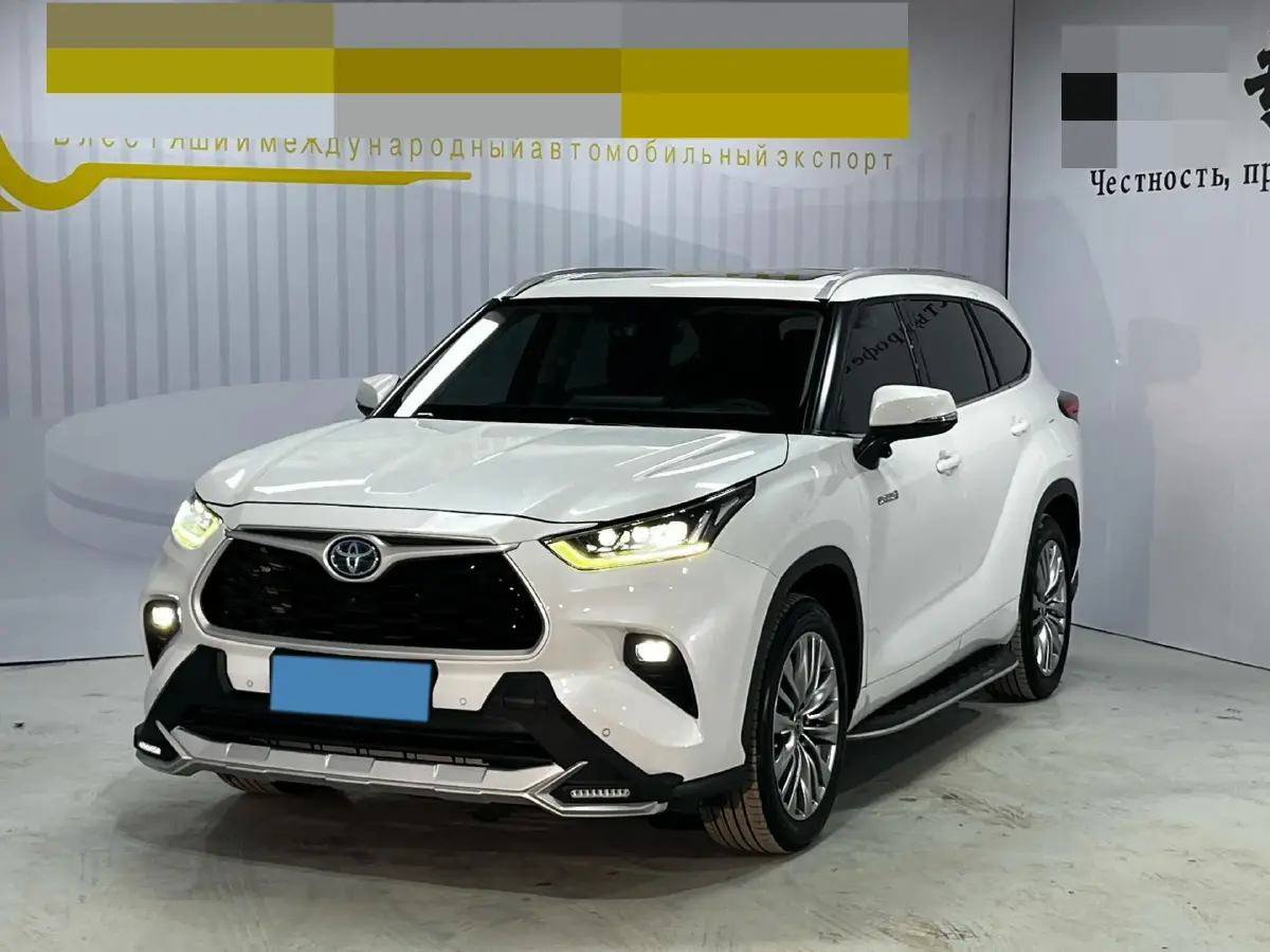 2022 Toyota Highlander 2.5L 192HP L4 E-CVT Hybrid