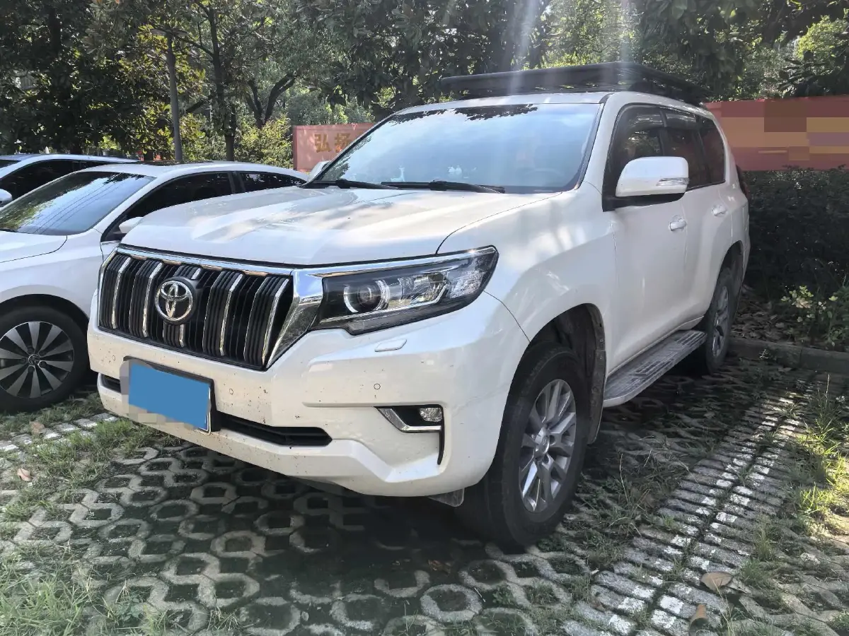 2018 Toyota Land Cruiser Prado 3.5L 280HP V6 6AT