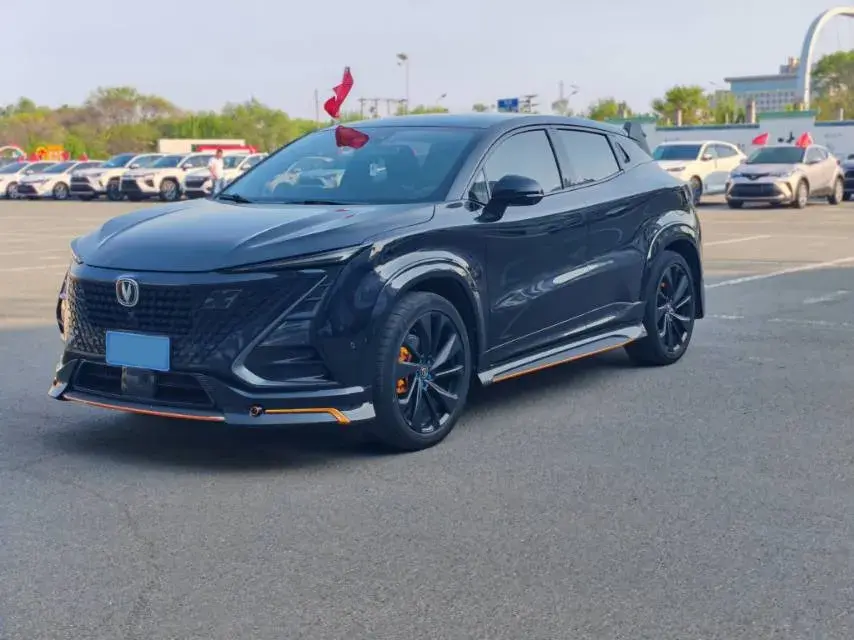 2022 ChangAn UNI-T 1.5T 188HP L4 7DCT