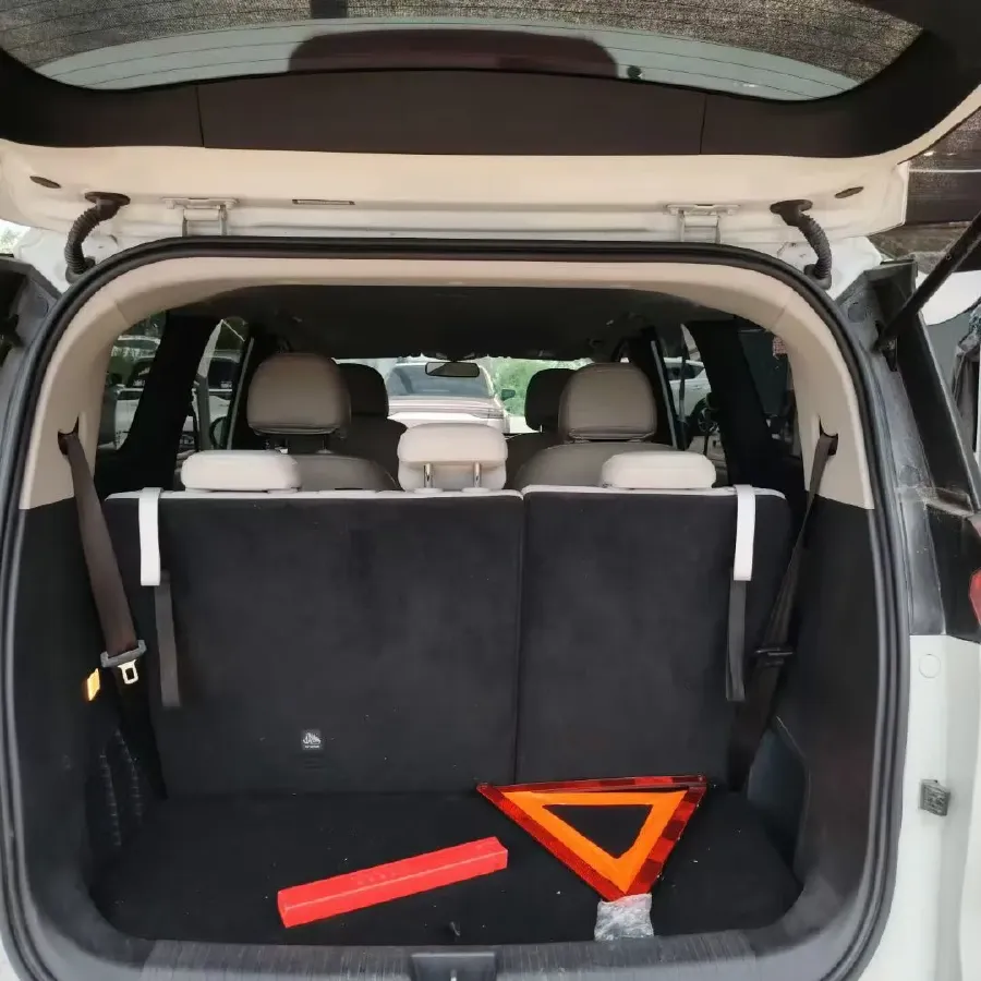 2020 MAXUS Euniq 5 BEV 61.1KWH,autocango,china used car exporter,china ev exporter,chinese used car exporter,chinese used ev exporter