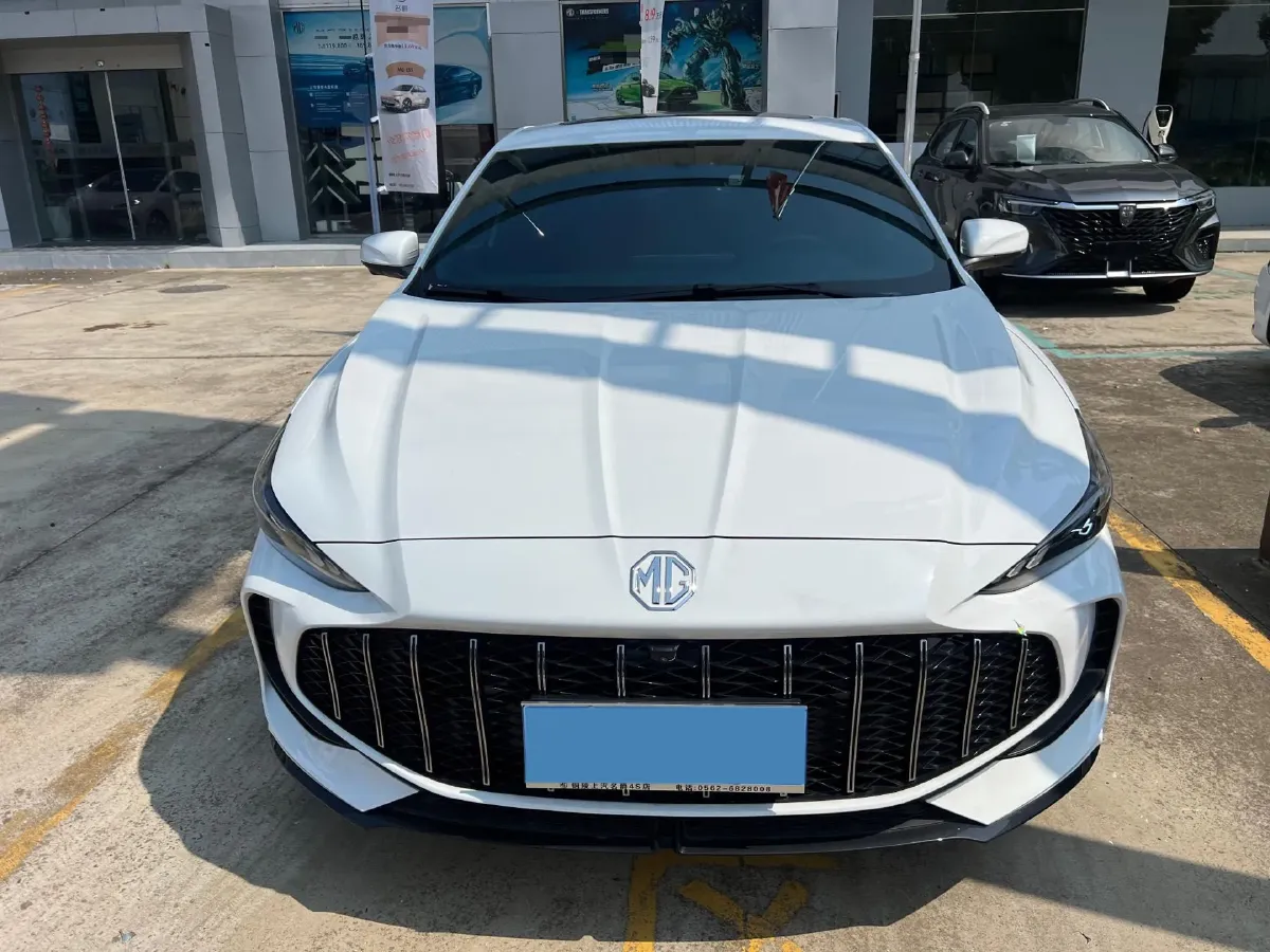 2025 MG 5 1.5T 181HP L4 7DCT,autocango,china used car exporter,china ev exporter,chinese used car exporter,chinese used ev exporter