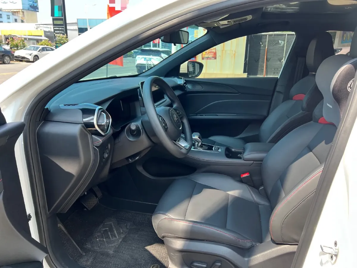 2025 MG 5 1.5T 181HP L4 7DCT,autocango,china used car exporter,china ev exporter,chinese used car exporter,chinese used ev exporter