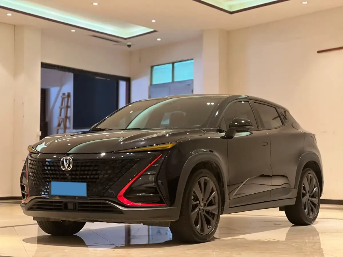 2021 ChangAn UNI-T 1.5T 180HP L4 7DCT